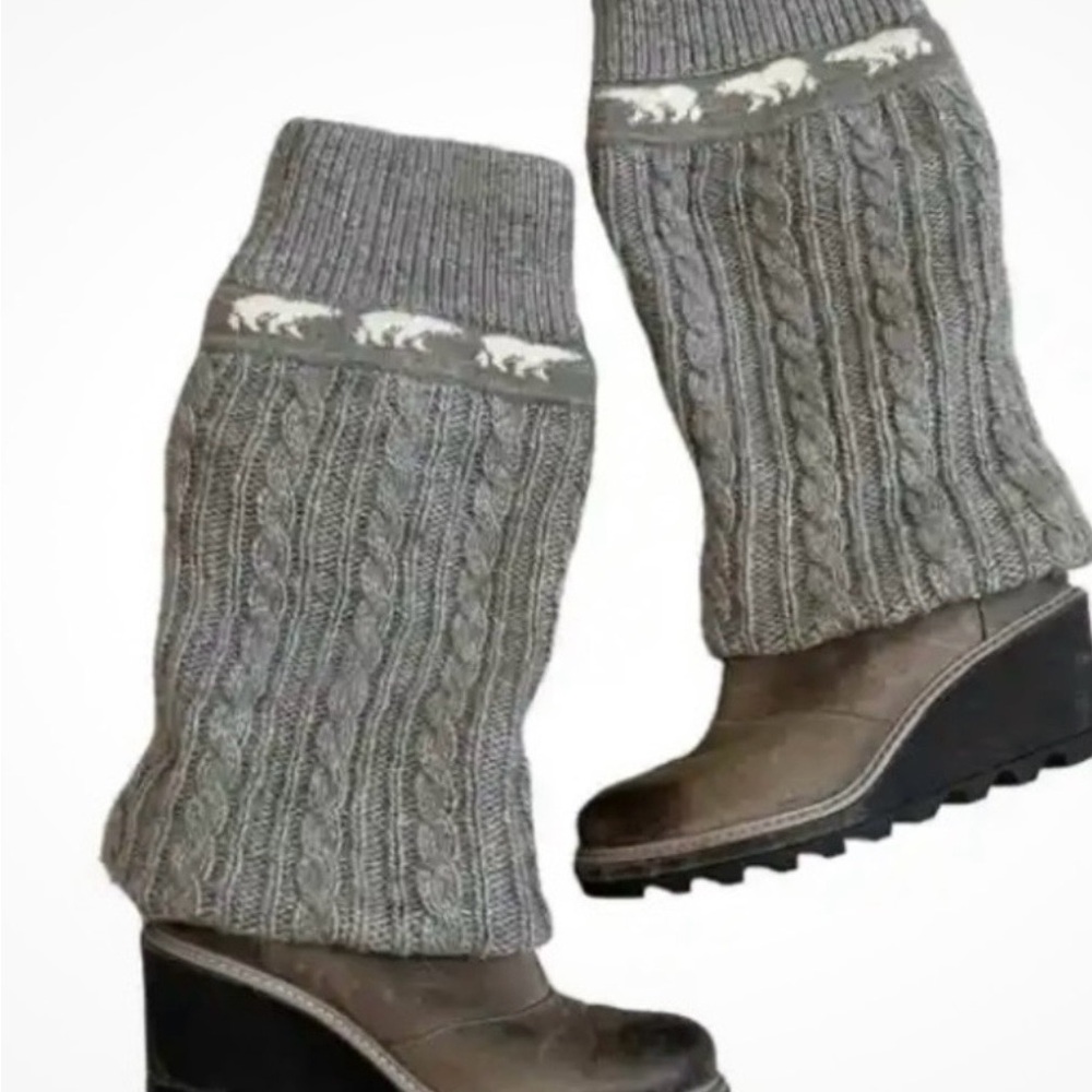 Sorel Crazy Cable women’s boots… Size 8